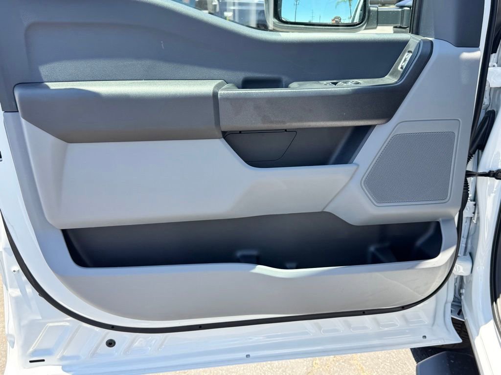 New 2025 Ford F250 XL w/ 360-Degree Camera Package AWD/4WD image 21