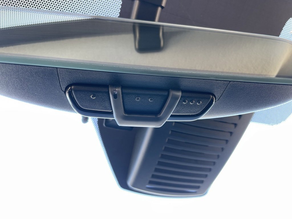 Used 2023 Nissan Versa SR w/ Electronics Package image 47