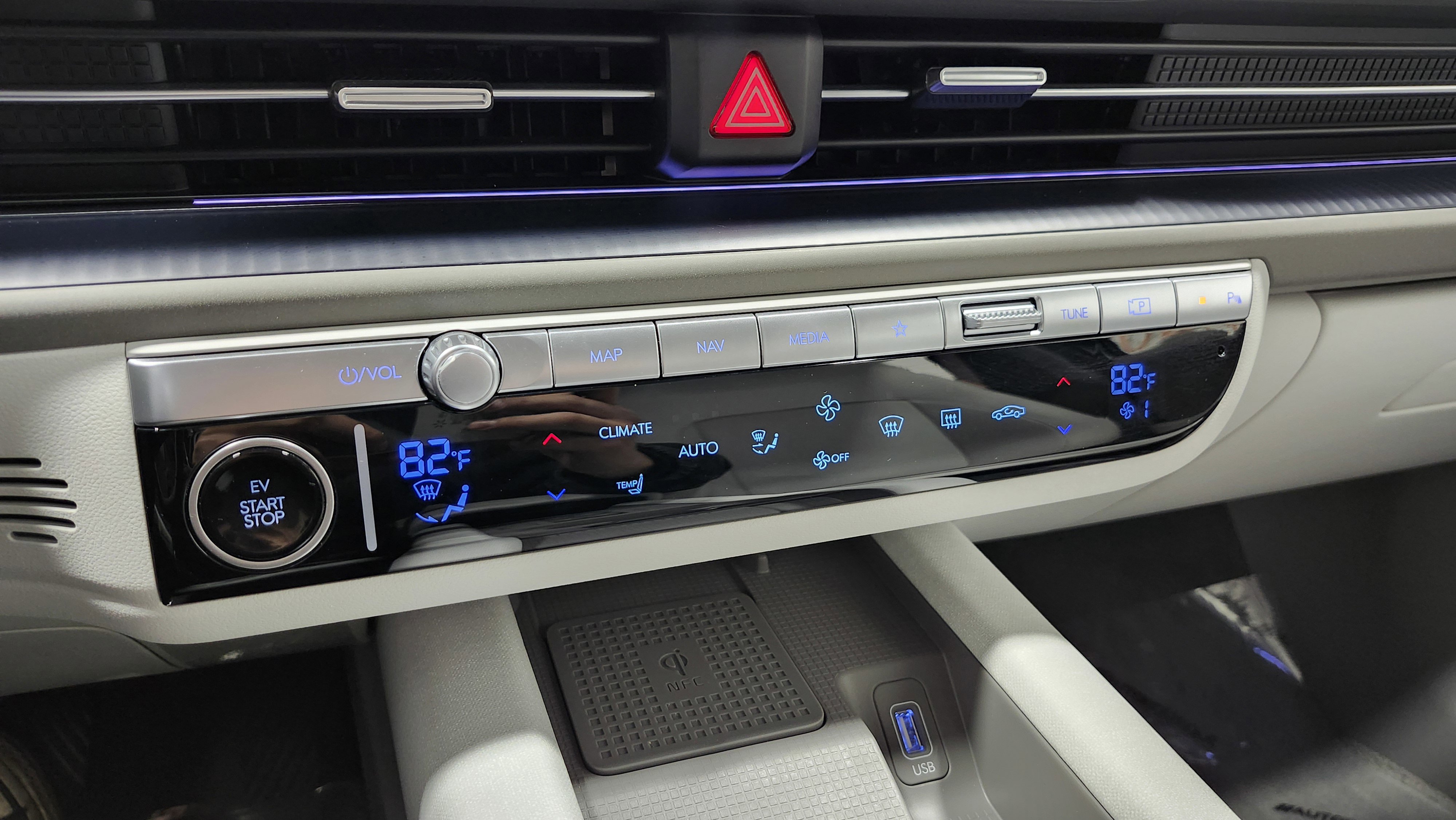 Used 2023 Hyundai Ioniq 6 SEL image 35