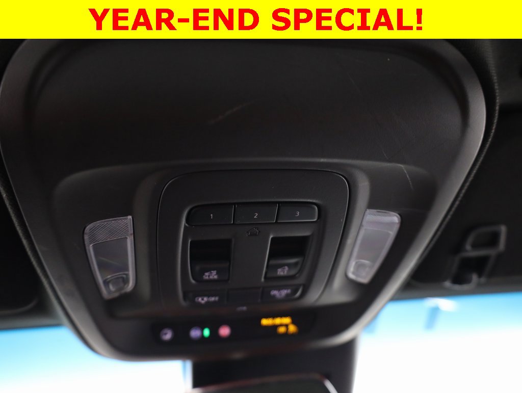 Used 2023 Cadillac CT4 V Blackwing w/ Driver Assist Package image 28