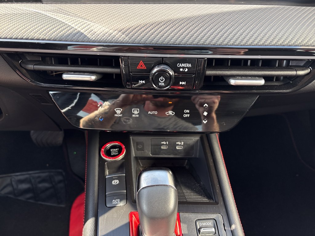 Certified 2025 Nissan Kicks SR AWD/4WD image 18