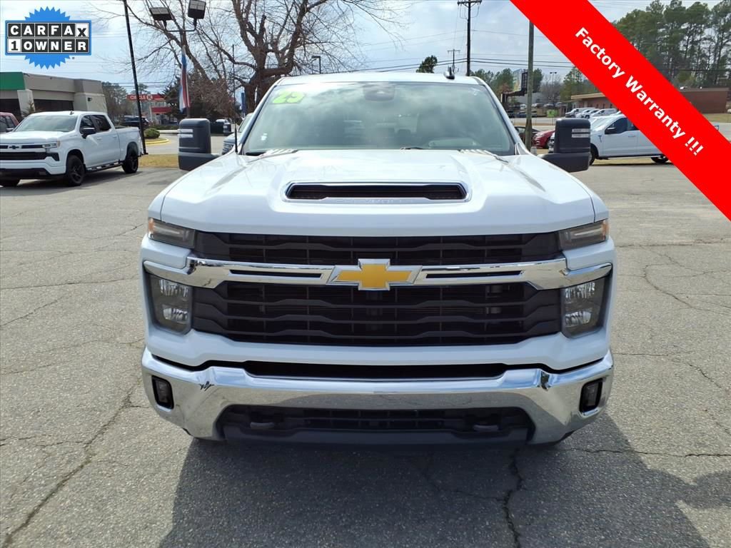 Used 2025 Chevrolet Silverado 2500 LT w/ Convenience Package image 8