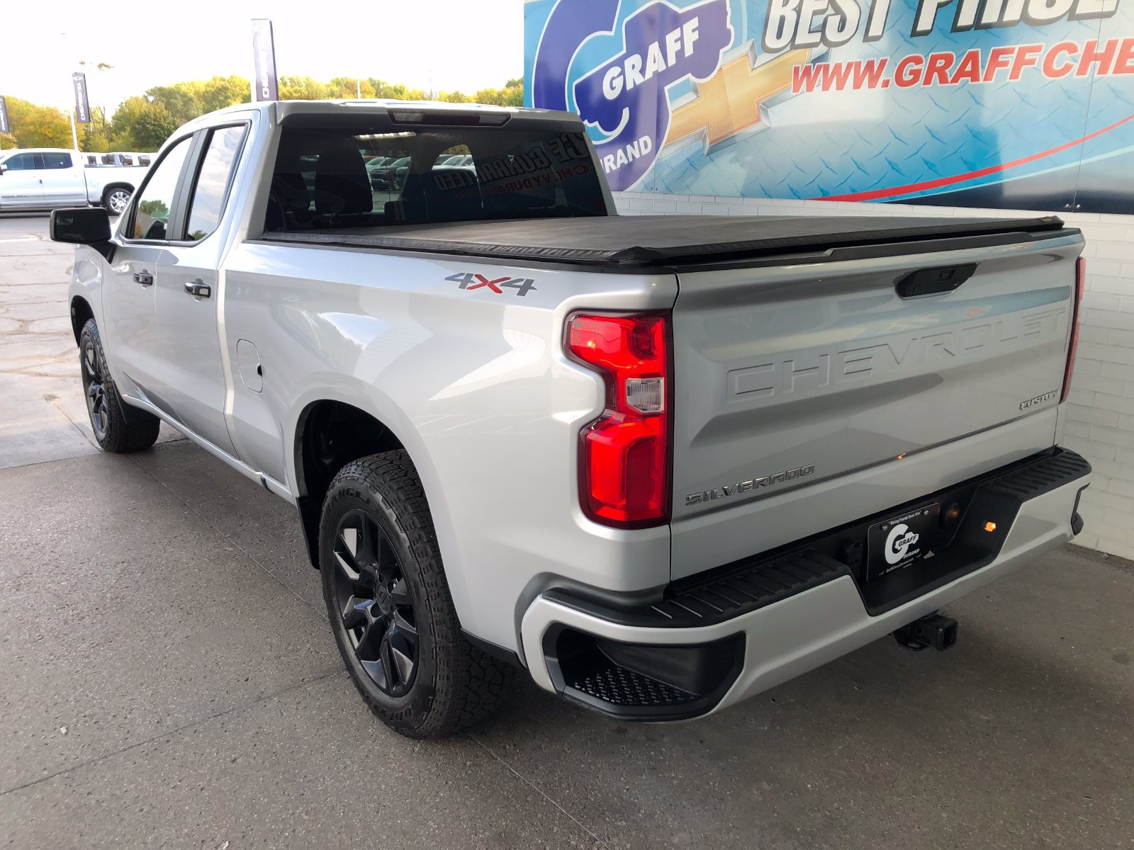 Used 2021 Chevrolet Silverado 1500 Custom AWD/4WD image 6