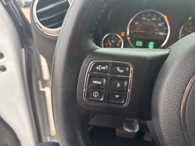 Used 2018 Jeep Wrangler Sahara w/ Connectivity Group image 20