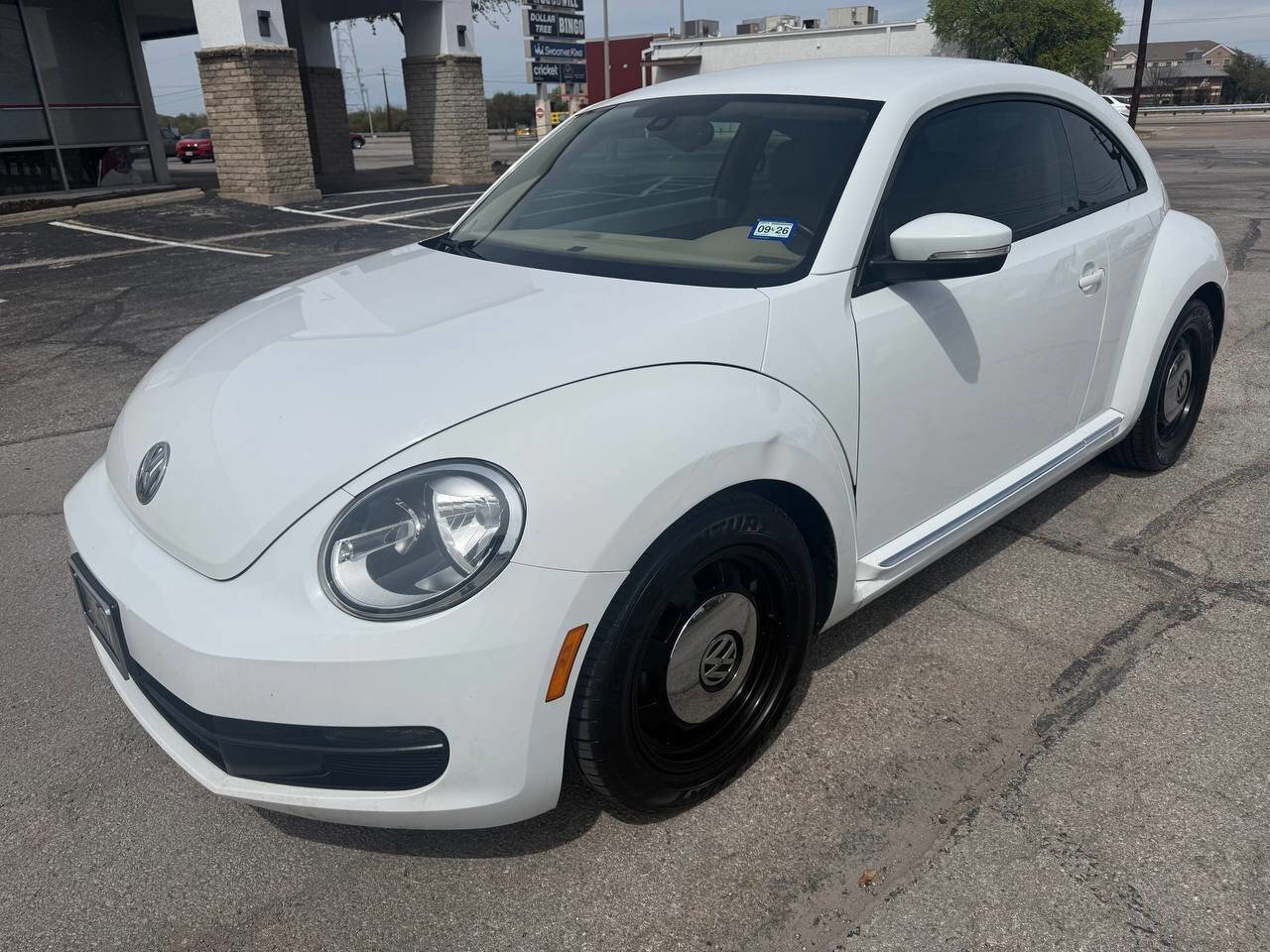 Used 2016 Volkswagen Beetle 1.8T SE image 3