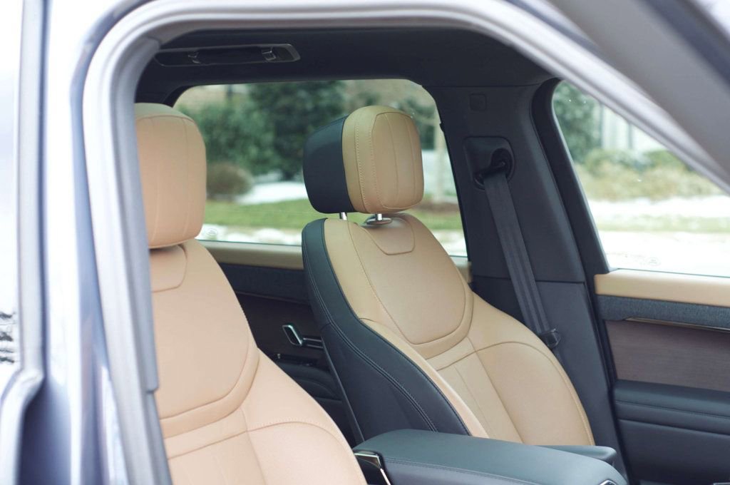 Used 2024 Land Rover Range Rover Sport Dynamic SE image 16