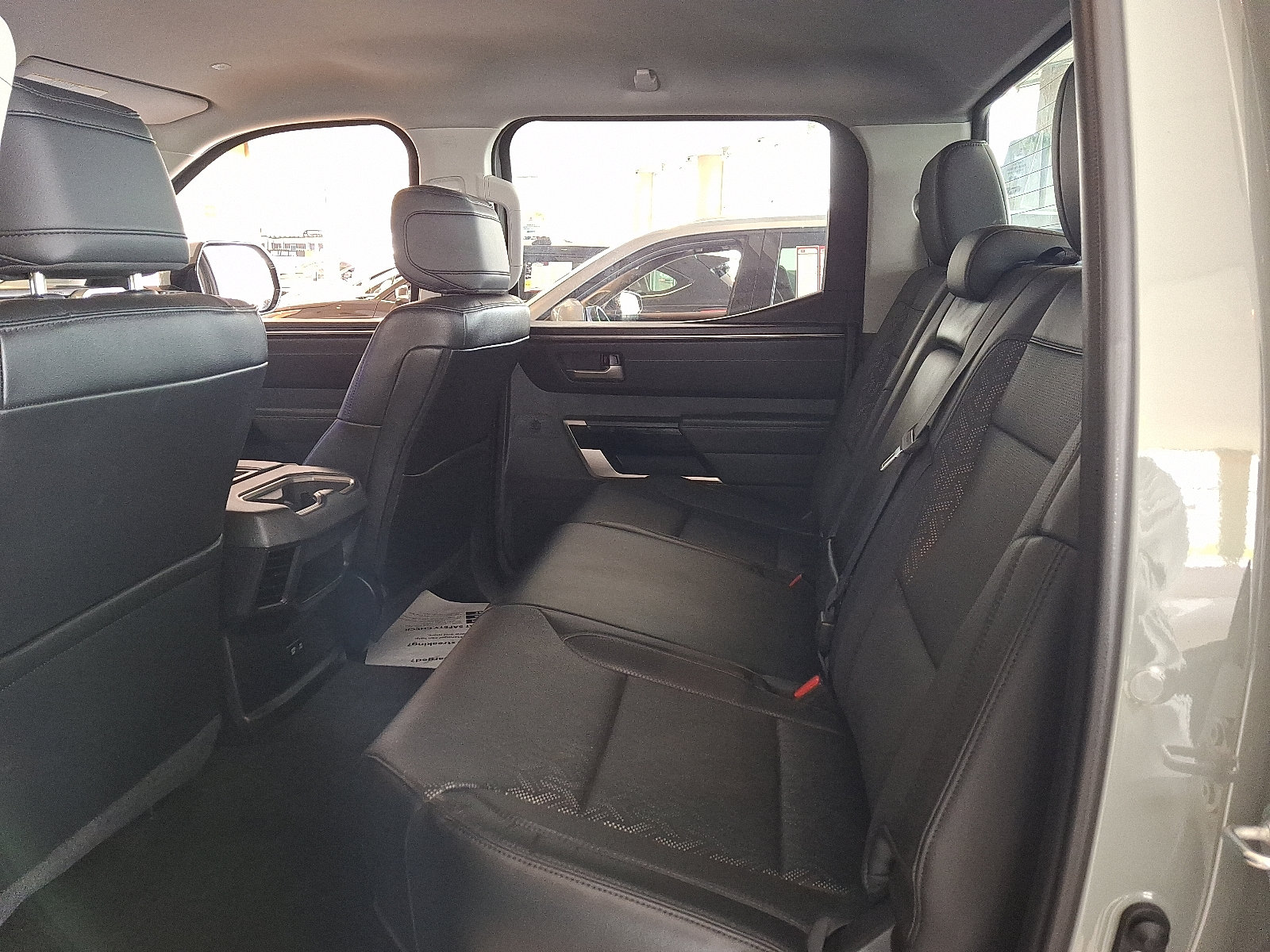 Used 2024 Toyota Tundra Limited AWD/4WD image 9