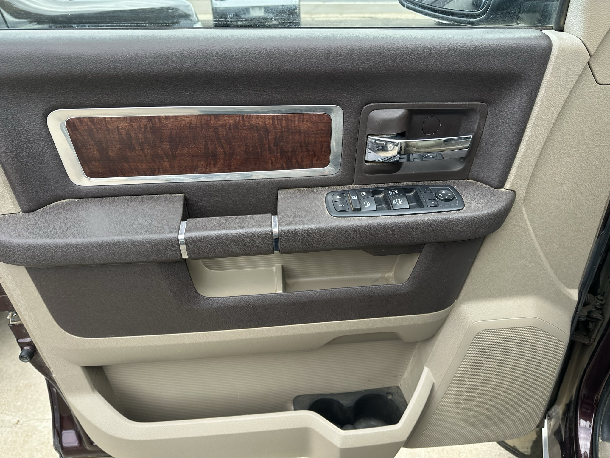 Used 2012 RAM 1500 Laramie w/ Protection Group AWD/4WD image 14
