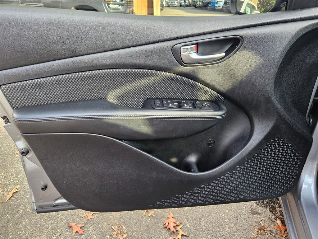 Used 2015 Dodge Dart SE w/ Convenience Group image 11