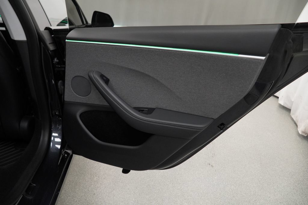 Used 2024 Tesla Model 3 Standard Range RWD image 42
