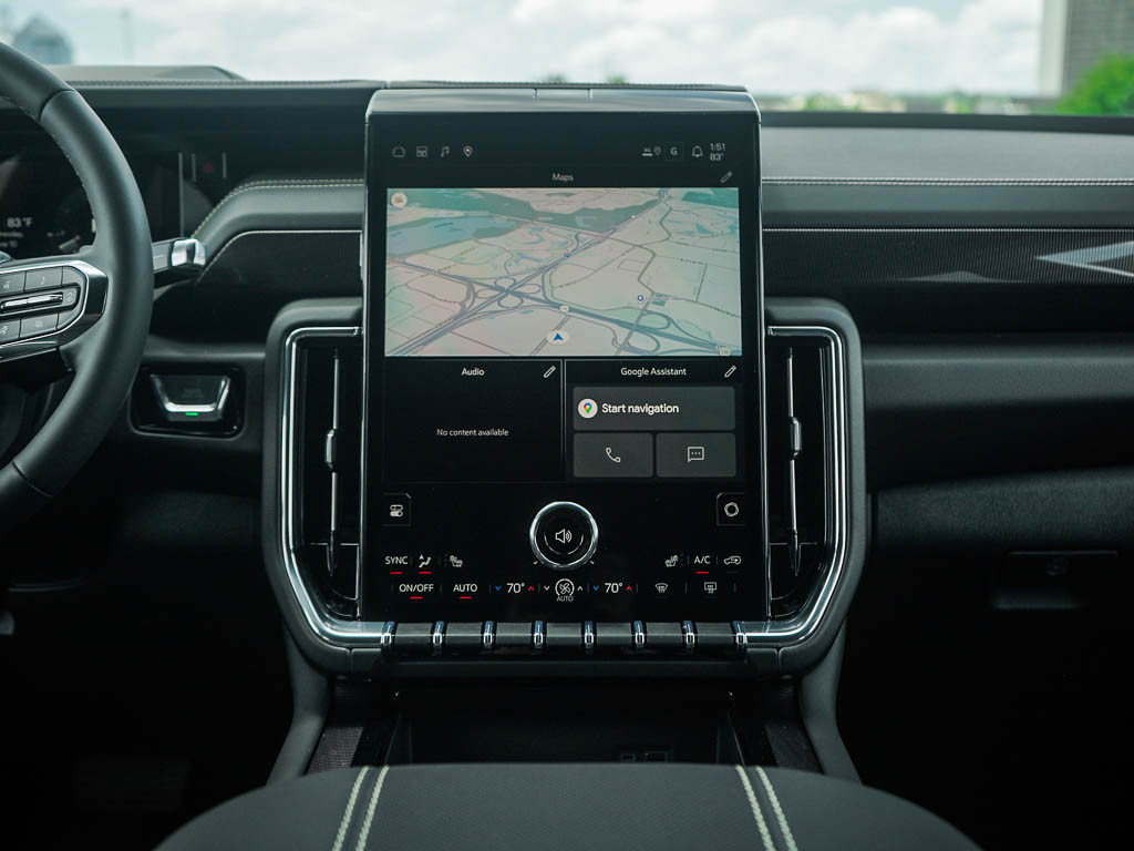 New 2026 GMC Yukon XL Elevation w/ LPO, Elevation Black Package AWD/4WD image 18