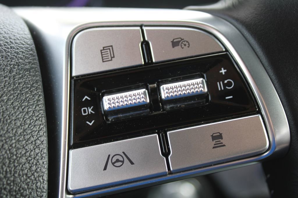 Certified 2024 Kia Telluride EX w/ EX Captain's Chair Package image 35