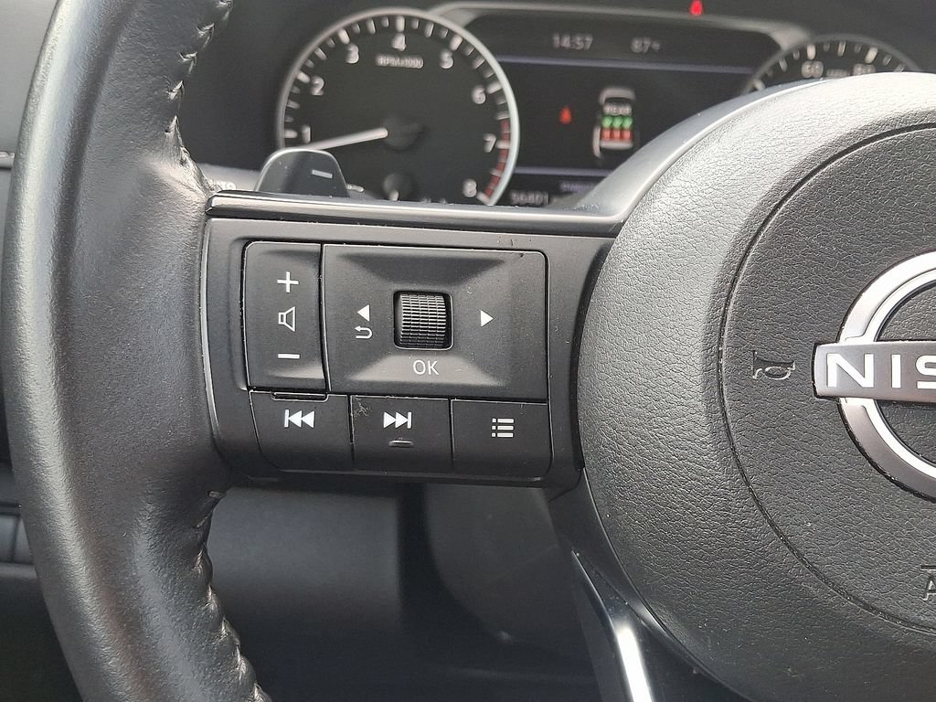 Used 2024 Nissan Pathfinder SV FWD image 20
