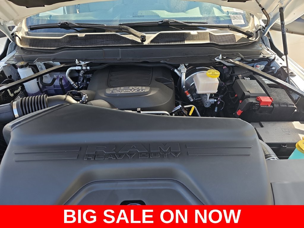 New 2026 RAM 2500 Tradesman w/ Chrome Appearance Group RWD image 31