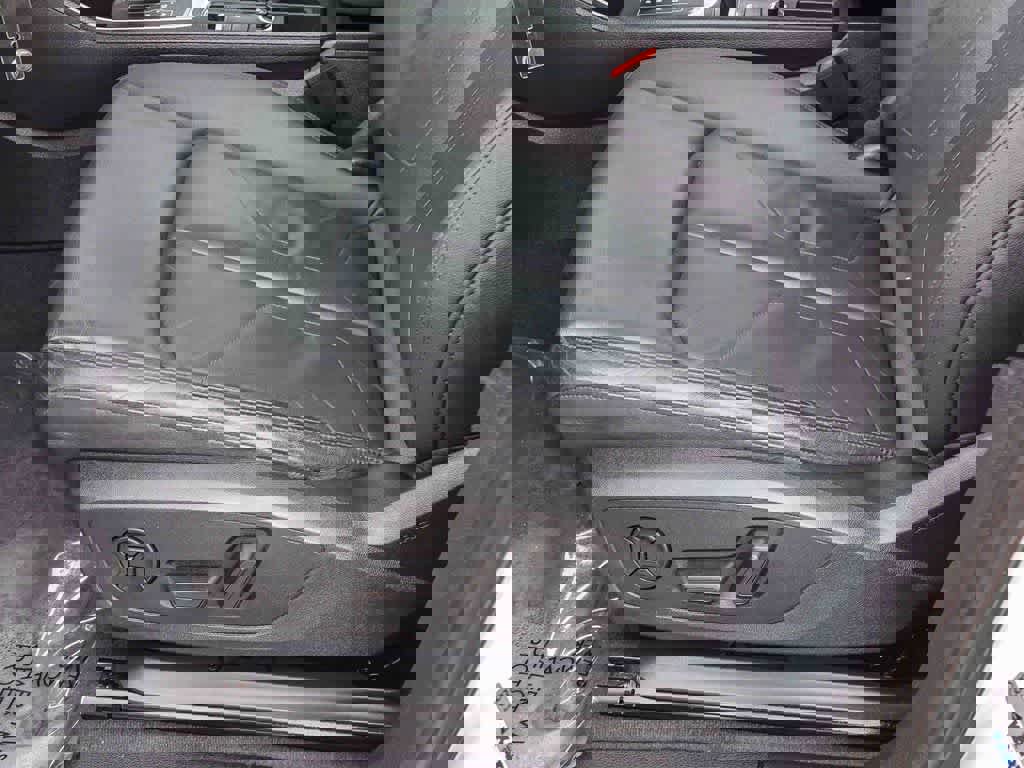 Used 2020 Audi Q3 2.0T Premium image 19