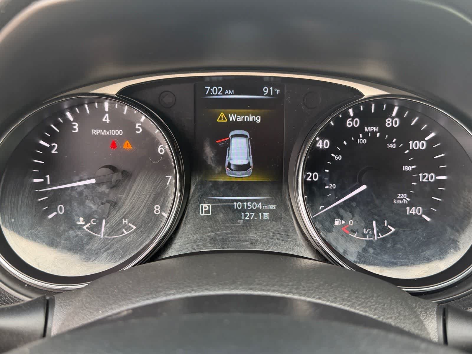 Used 2014 Nissan Rogue SV FWD image 21