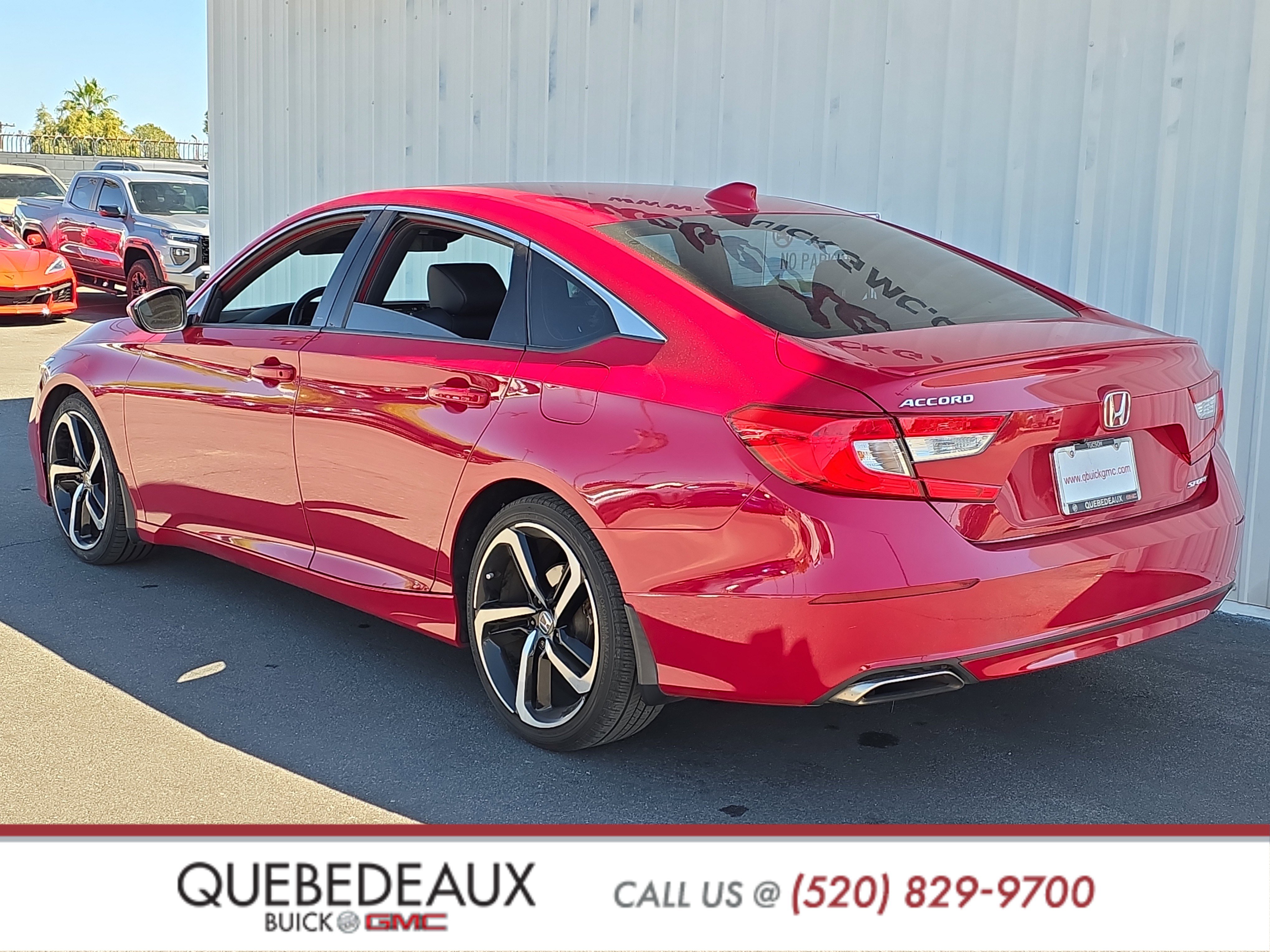 Used 2018 Honda Accord Sport image 5