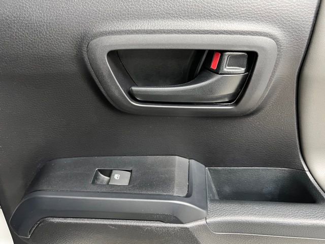 Used 2020 Toyota Tacoma SR AWD/4WD image 48