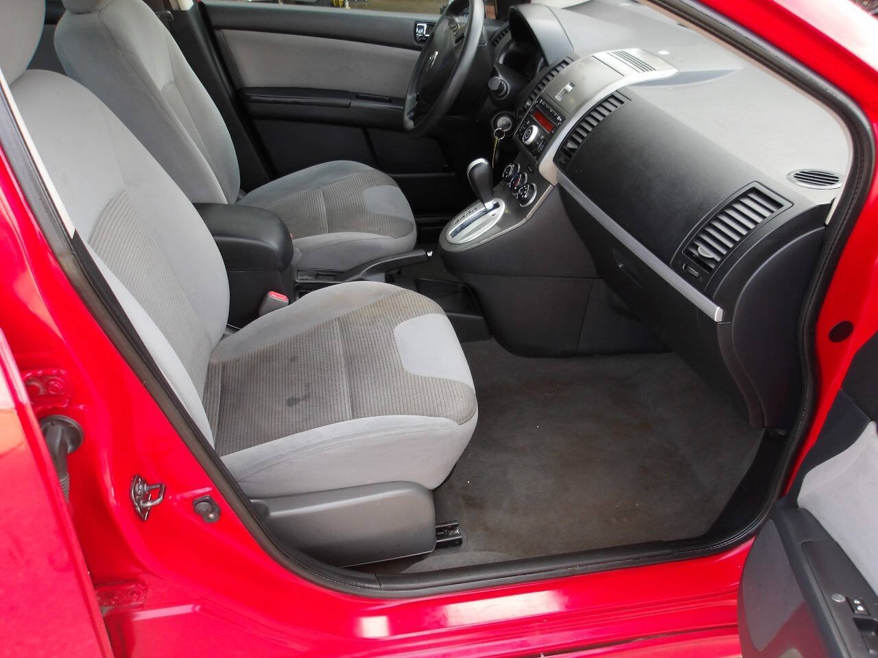 Used 2012 Nissan Sentra 2.0 SR FWD image 5