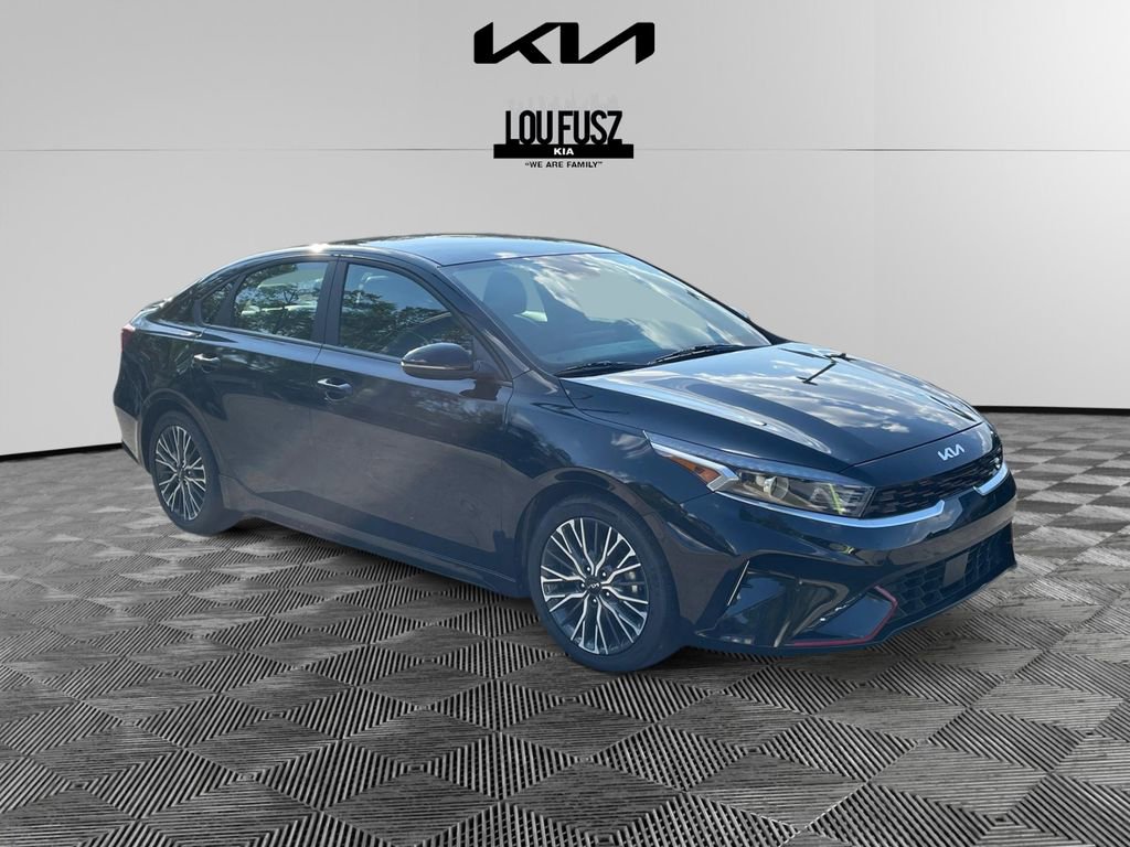Used 2023 Kia Forte GT-Line w/ GT-Line Technology Package