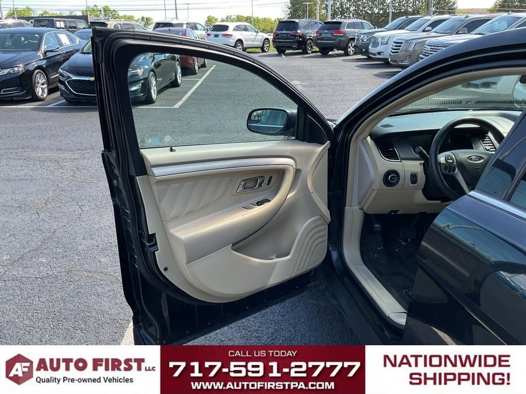 Used 2013 Ford Taurus SE FWD image 7