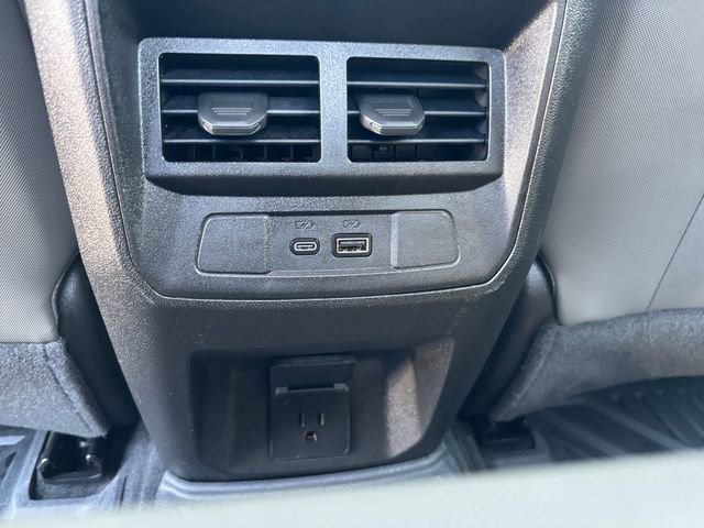 Used 2024 Chevrolet Colorado ZR2 w/ Technology Package image 24