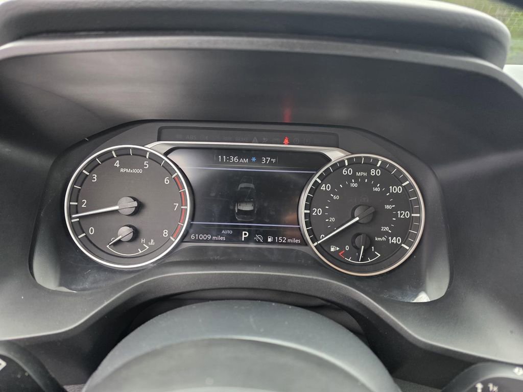 Used 2024 Nissan Rogue S image 15