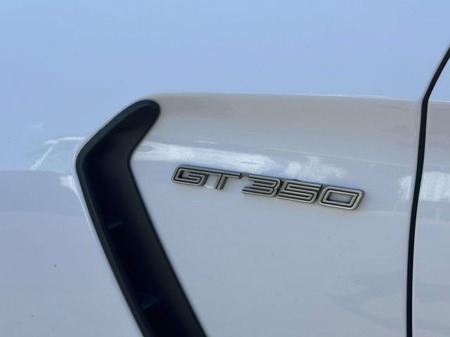 Used 2017 Ford Mustang Shelby GT350 RWD image 18