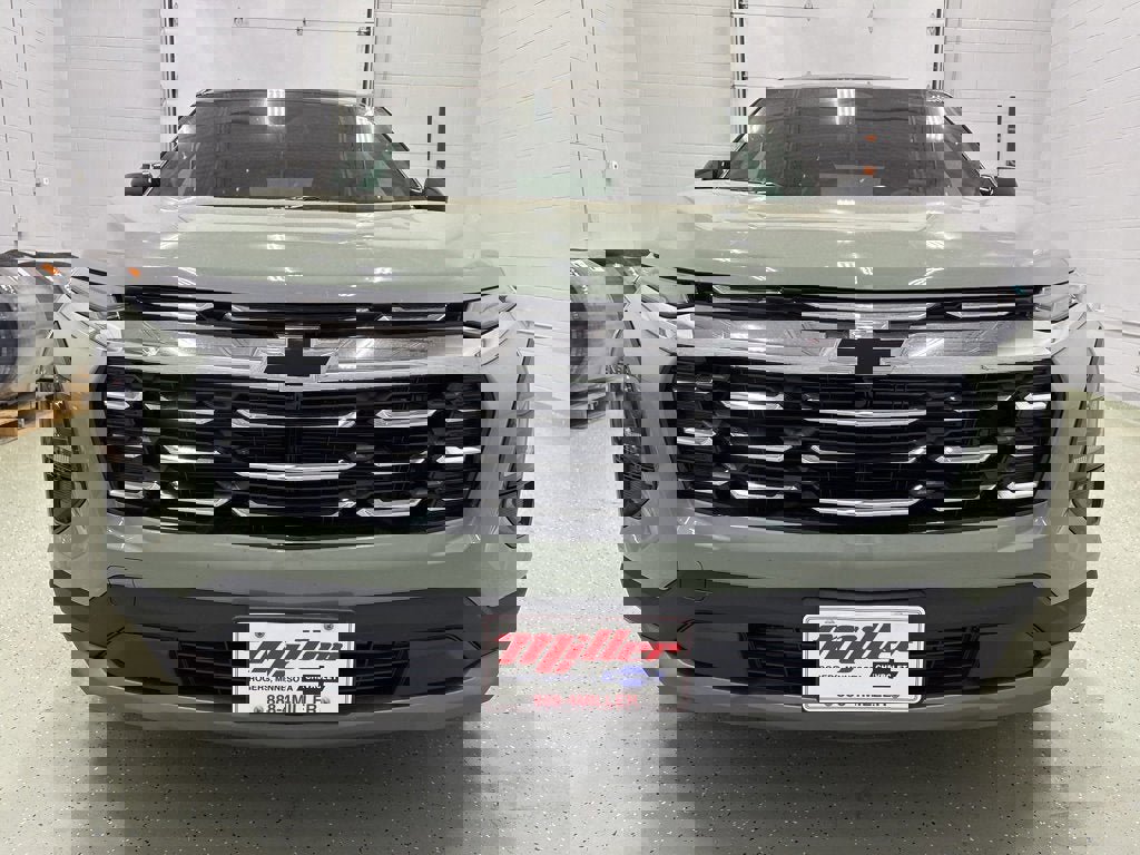 New 2026 Chevrolet Equinox LT w/ LPO, Floor Liner Package image 7