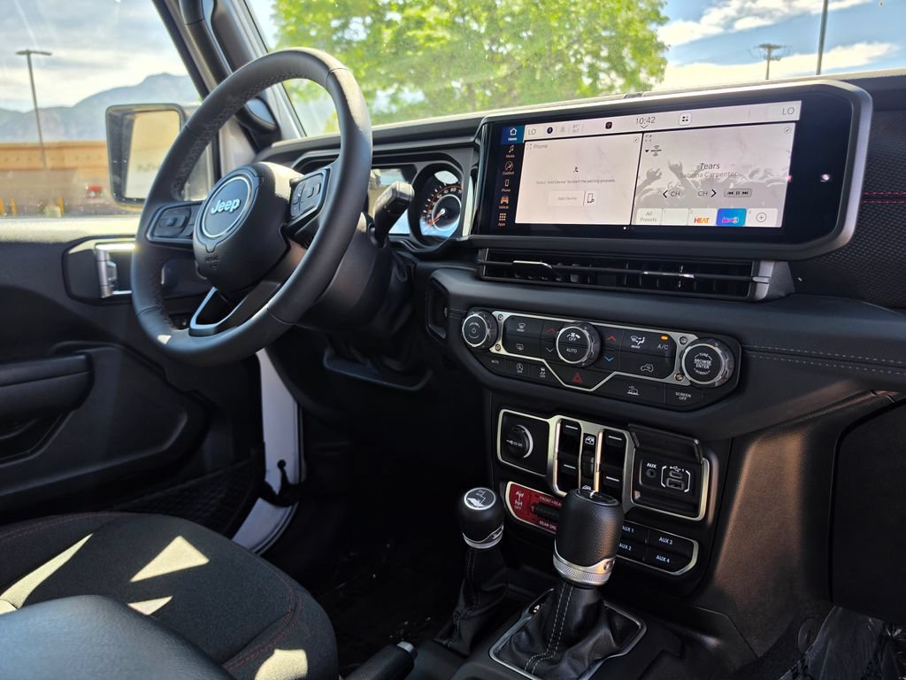 Used 2026 Jeep Gladiator Rubicon AWD/4WD image 14