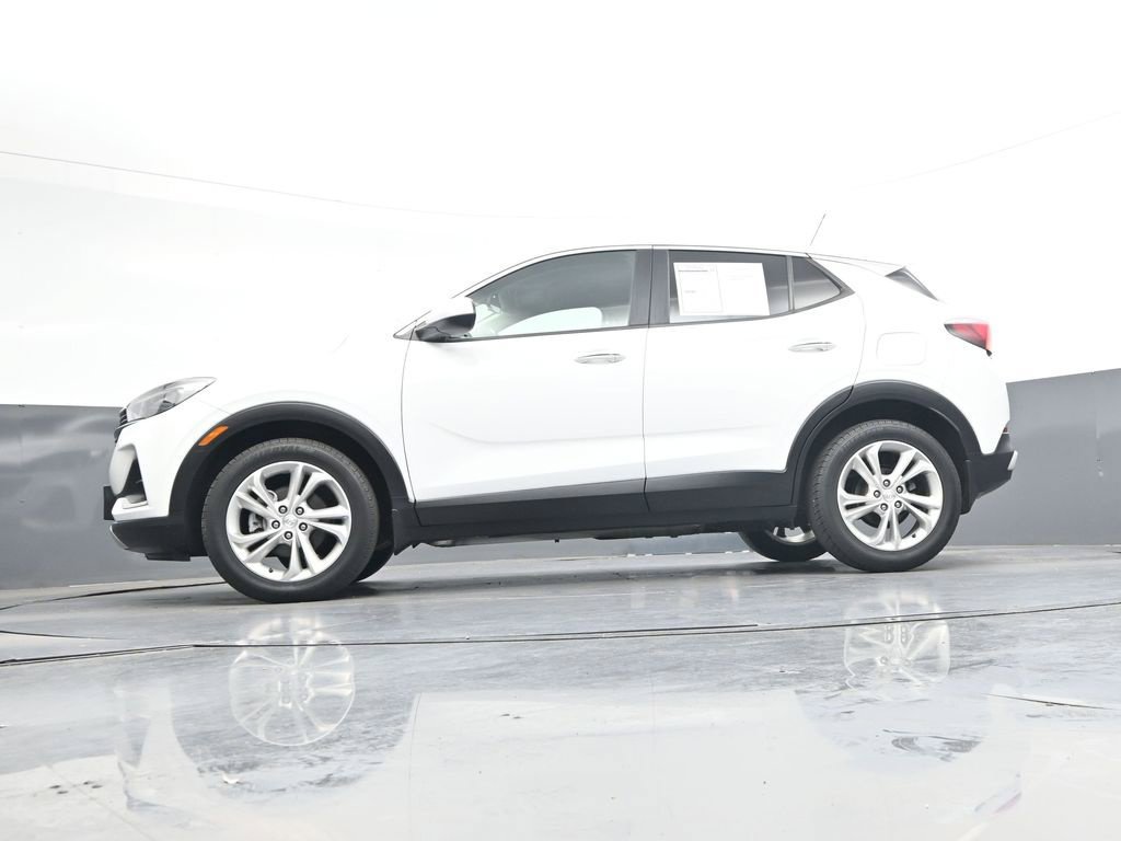 Used 2021 Buick Encore GX Preferred w/ Cold Weather Comfort Package FWD image 40