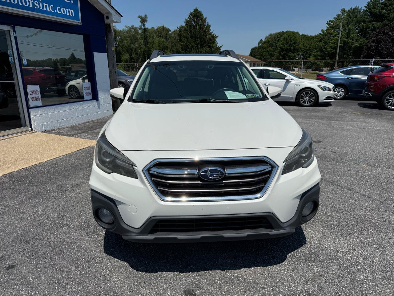 Used 2019 Subaru Outback 2.5i Limited AWD/4WD image 4