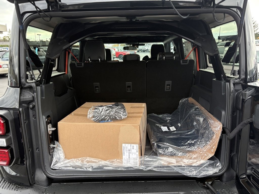 New 2025 Ford Bronco Raptor image 7