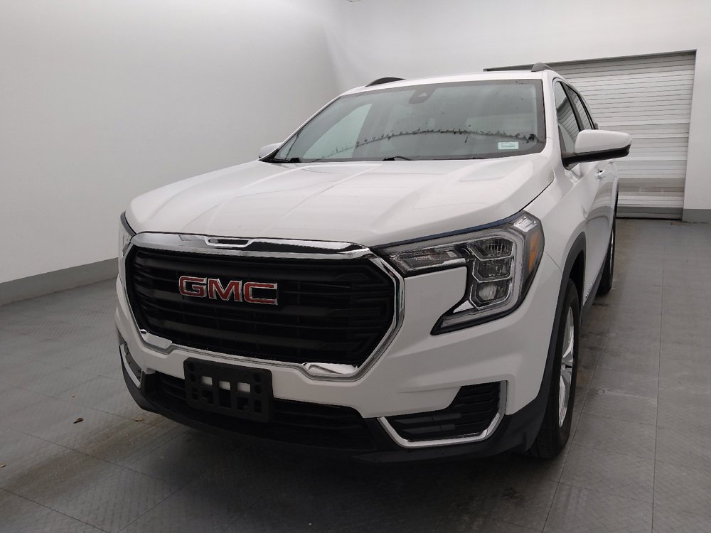 Used 2024 GMC Terrain SLE w/ Driver Convenience Package image 15