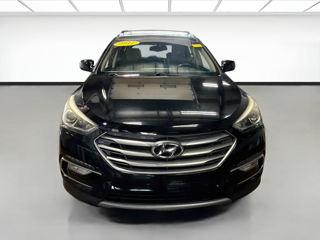 Used 2017 Hyundai Santa Fe Sport FWD image 2