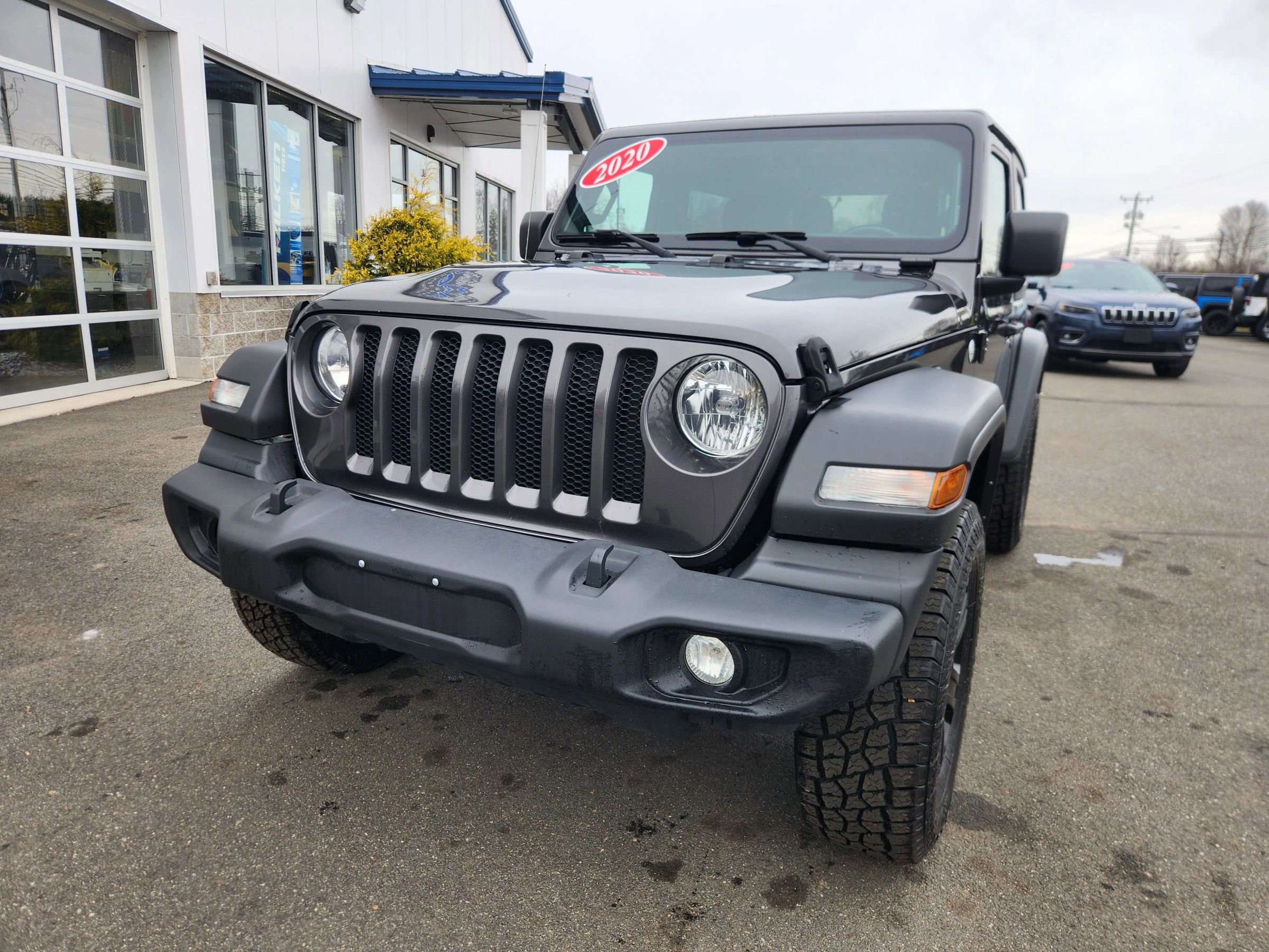 Used 2020 Jeep Wrangler Sport image 4