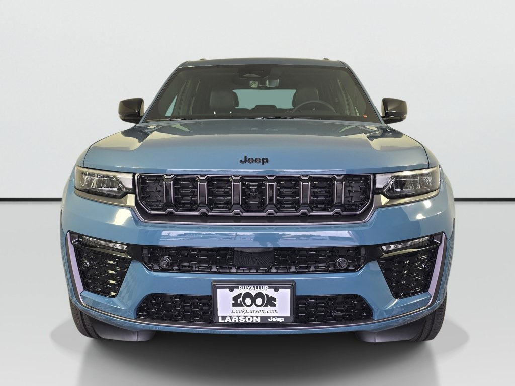 New 2026 Jeep Grand Cherokee Limited AWD/4WD image 9
