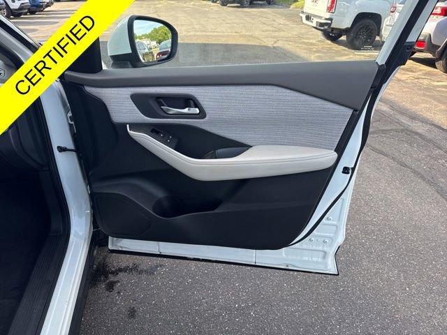 Used 2021 Nissan Rogue SV AWD/4WD image 26