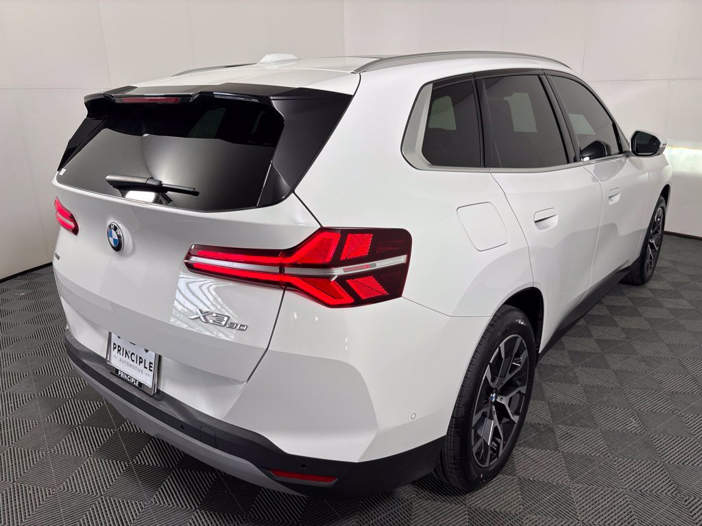 Certified 2025 BMW X3 xDrive30i w/ Premium Package AWD/4WD image 5