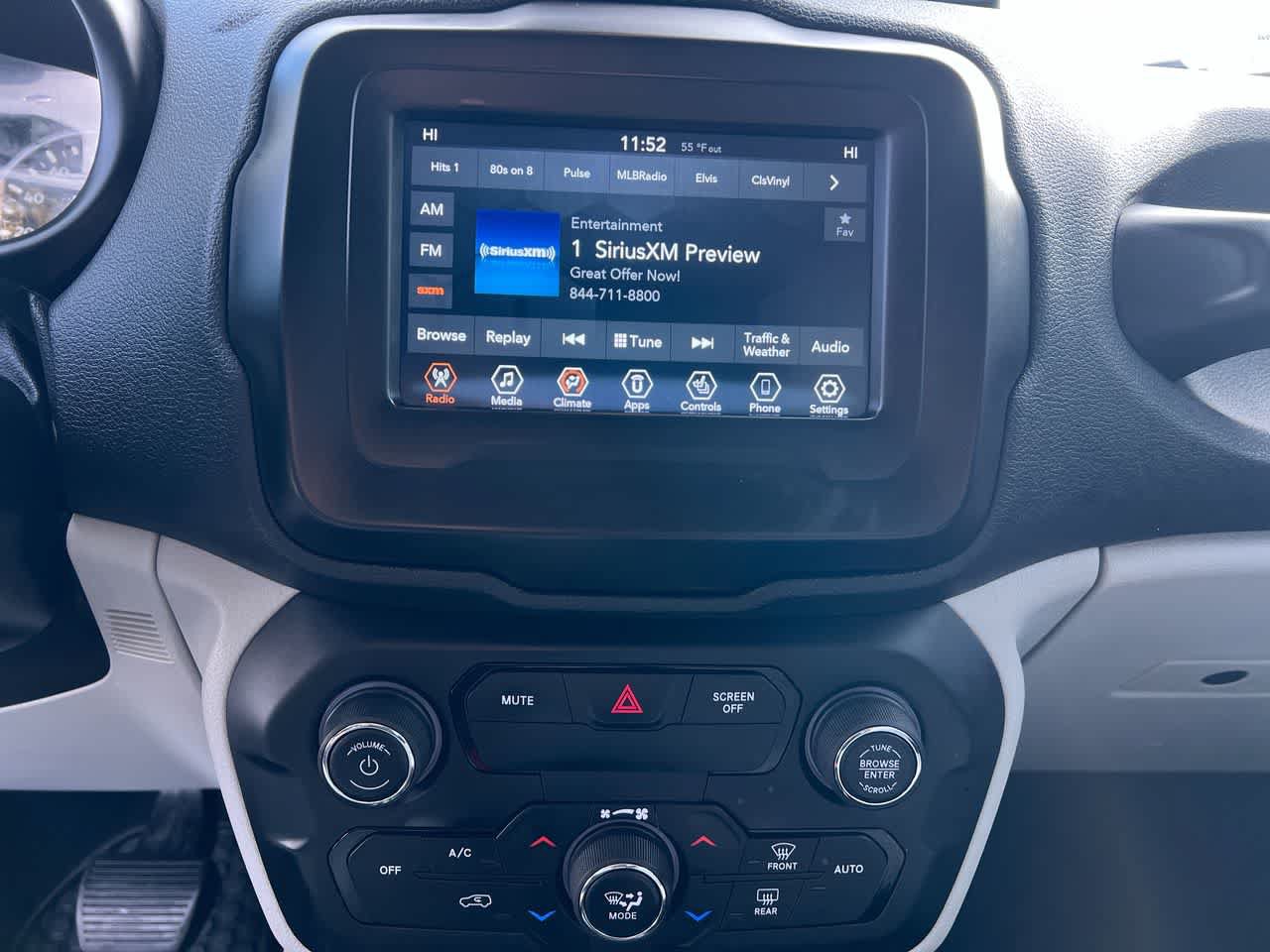 Used 2020 Jeep Renegade Latitude w/ Cold Weather Group AWD/4WD image 16
