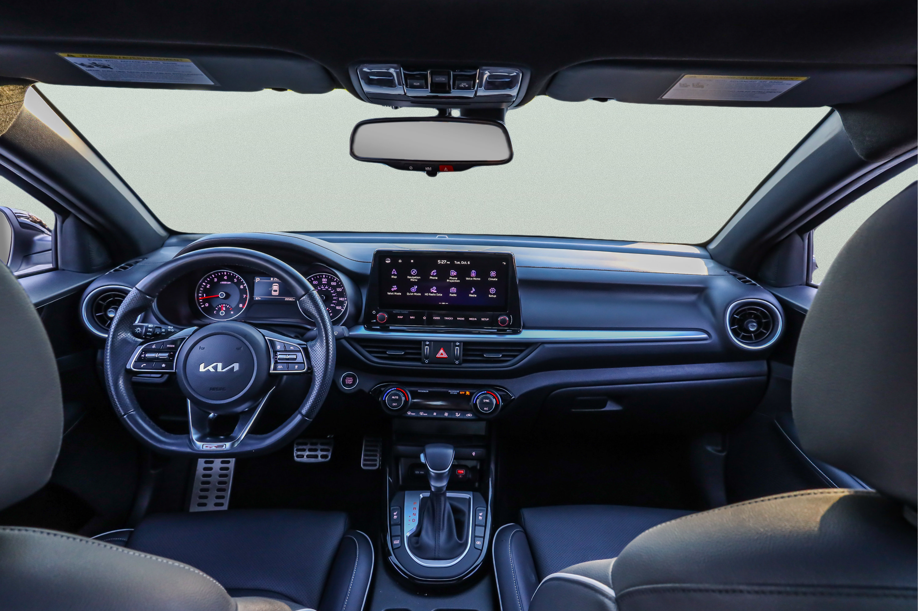 Certified 2023 Kia Forte GT-Line w/ GT-Line Premium Package FWD image 20
