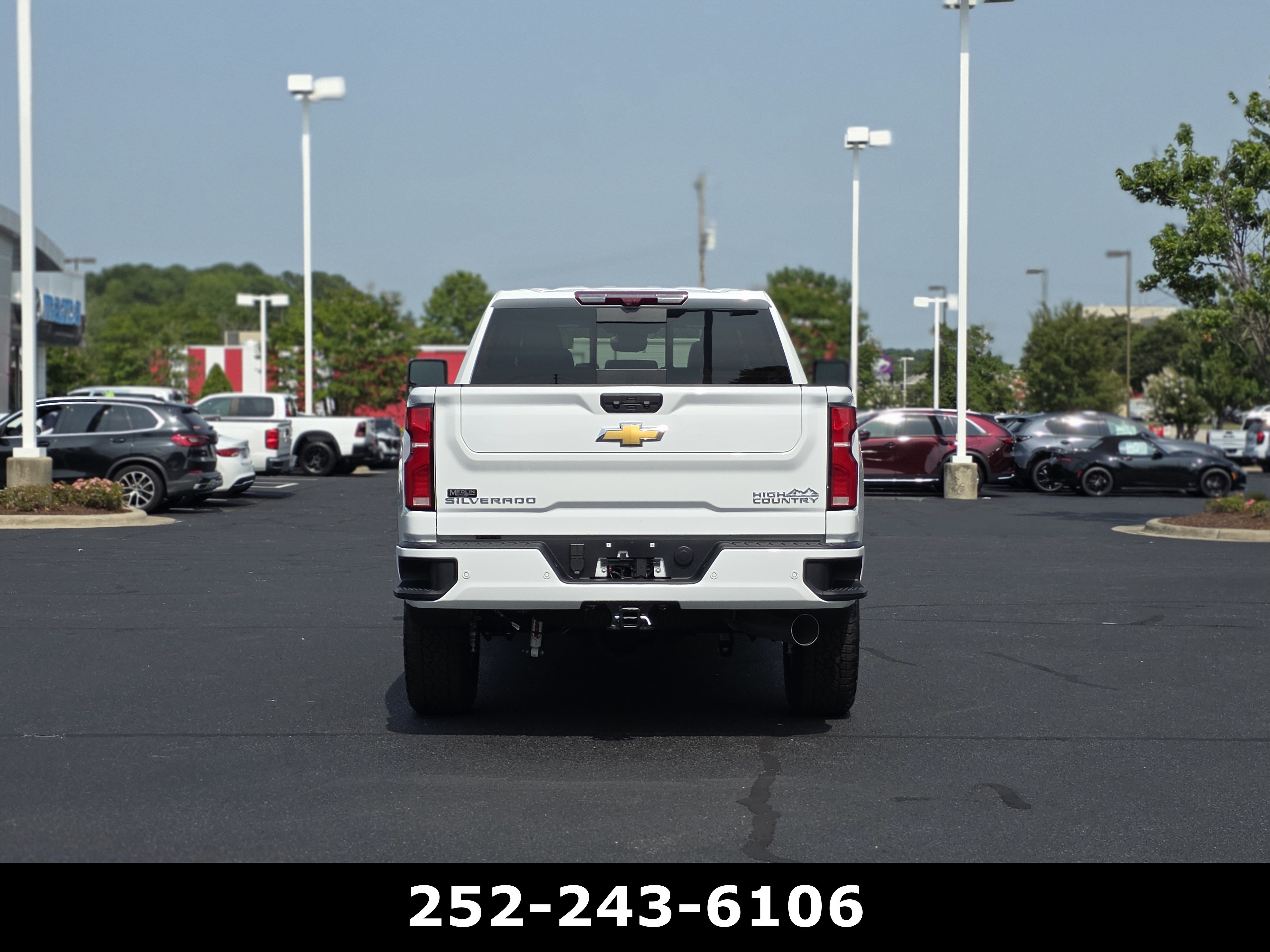 Used 2026 Chevrolet Silverado 2500 High Country w/ High Country Premium Package AWD/4WD image 6