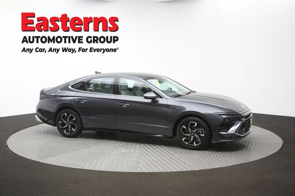 Used 2024 Hyundai Sonata SEL FWD image 48