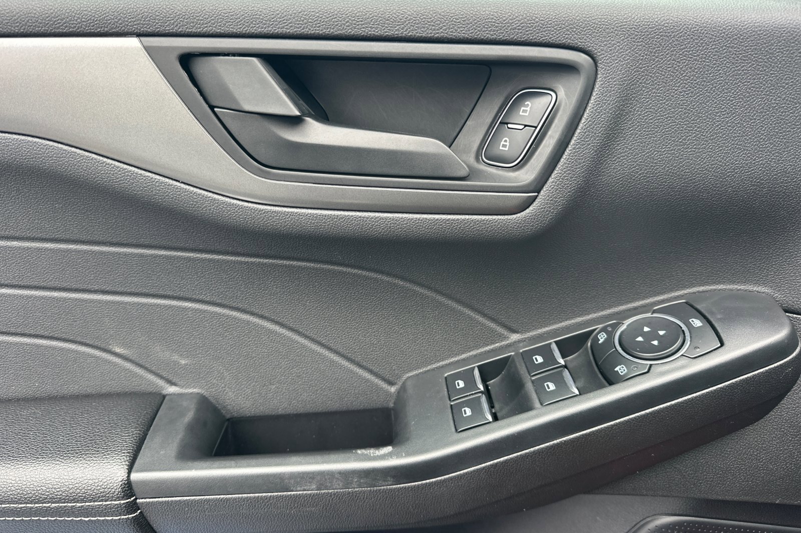 Used 2024 Ford Escape Active w/ Tech Pack #1 image 11