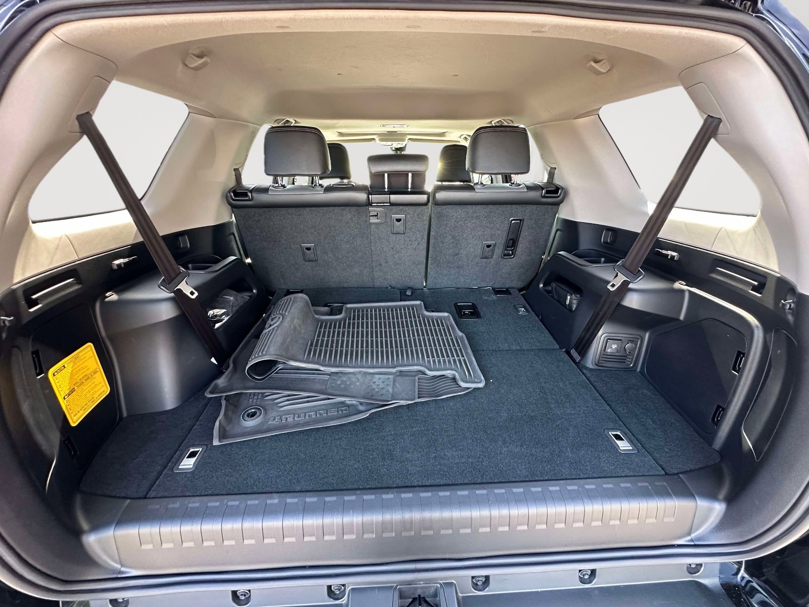 Used 2024 Toyota 4Runner SR5 Premium w/ Moonroof Package image 34