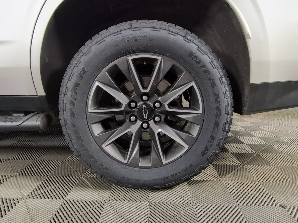 Used 2023 Chevrolet Tahoe Z71 AWD/4WD image 11