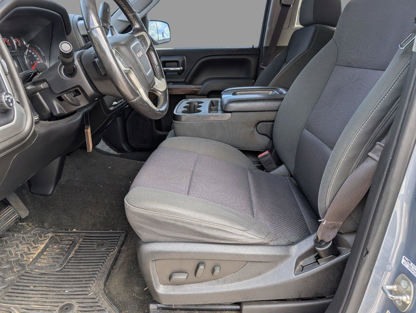 Used 2015 GMC Sierra 1500 SLE w/ SLE Value Package RWD image 3
