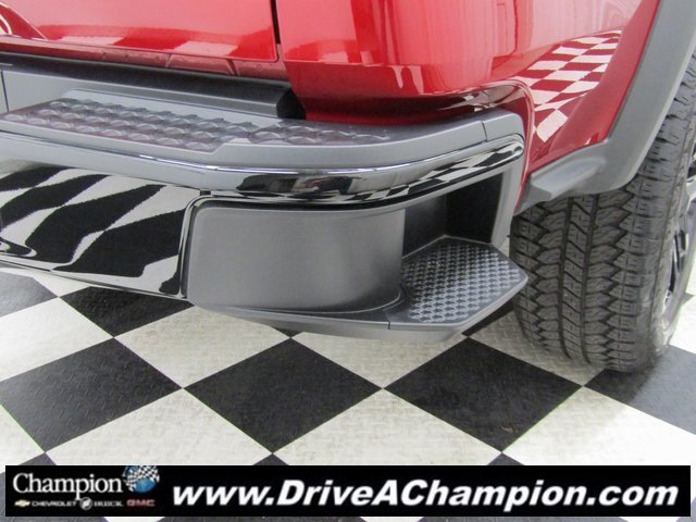 Used 2024 Chevrolet Colorado Trail Boss image 13