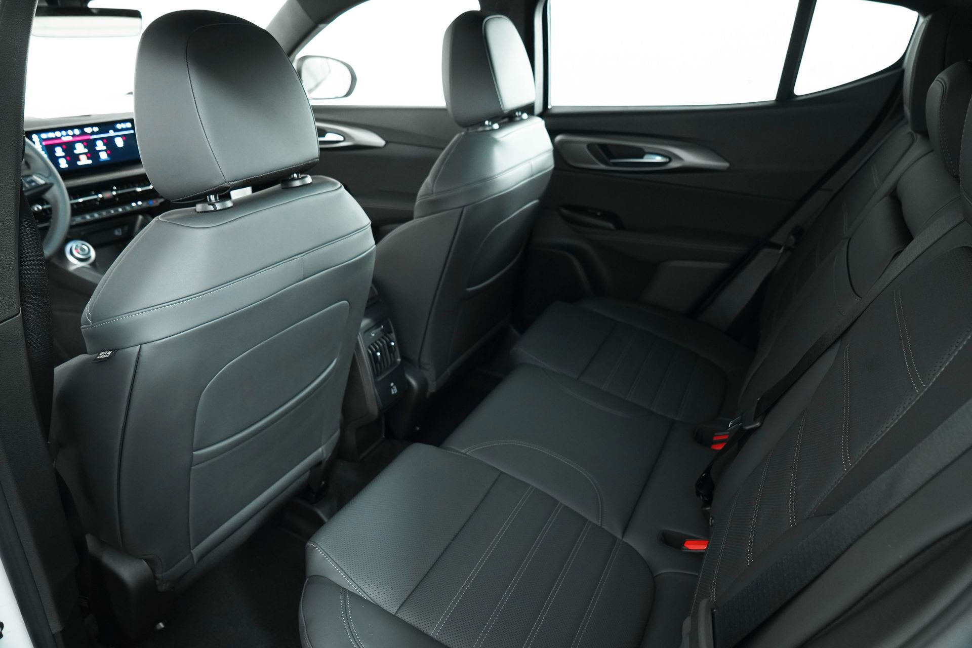 New 2025 Alfa Romeo Tonale w/ Premium Package image 26