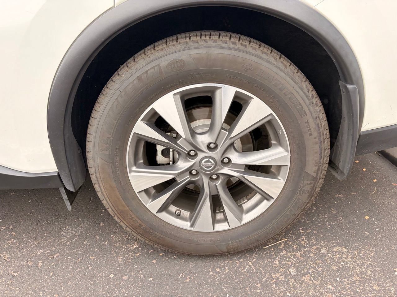 Used 2017 Nissan Murano SL w/ SL Technology Package FWD image 7